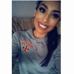 Meet your Posher, Renee